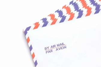 日本から高雄までの国際郵便が２週間かかる