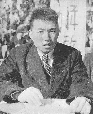 300px-Kim_Il-sung_1946.jpg