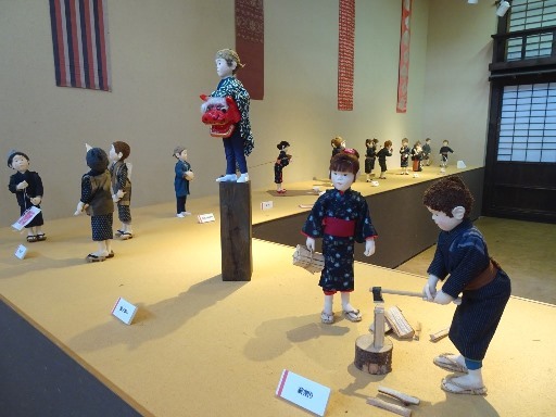 今福進の人形展示コーナー